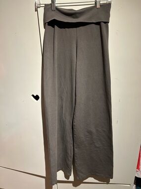 Brandy Melville Priscilla Pants